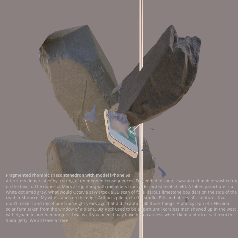 Fragmented triacontahedron with iPhone 5s #43 static NFT preview