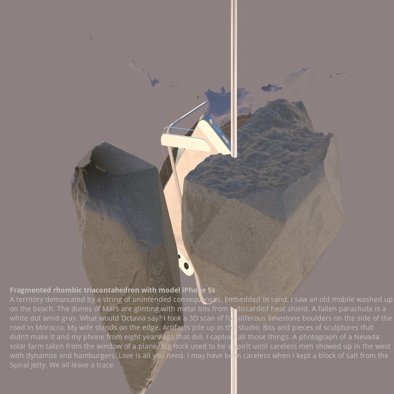 Fragmented triacontahedron with iPhone 5s #68 static NFT preview