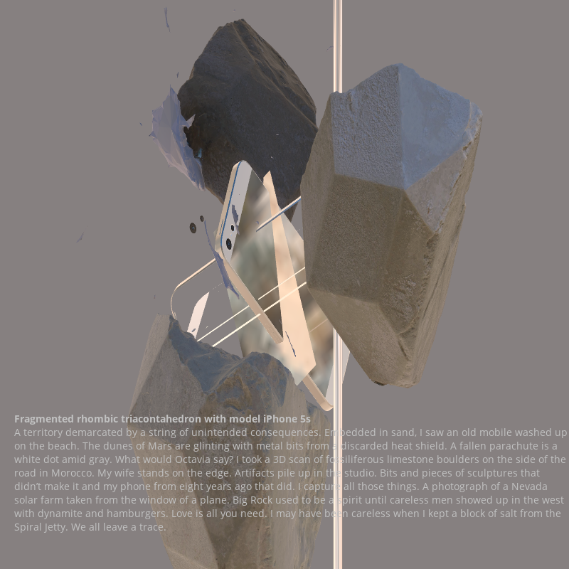 Fragmented triacontahedron with iPhone 5s #82 static NFT preview